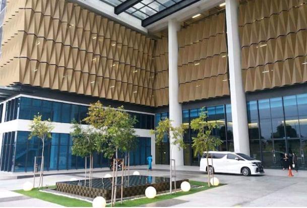 Arch+ Studio@Trefoil, Setia City Meru Kültér fotó